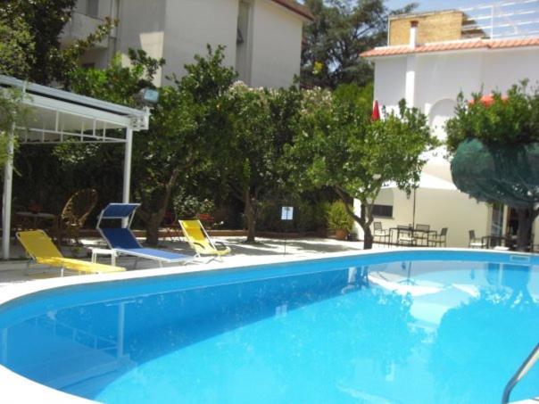 メタ V Harmony In Sorrento Bed & Breakfast エクステリア 写真